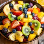 Obstsalat mit klassischem Dressing